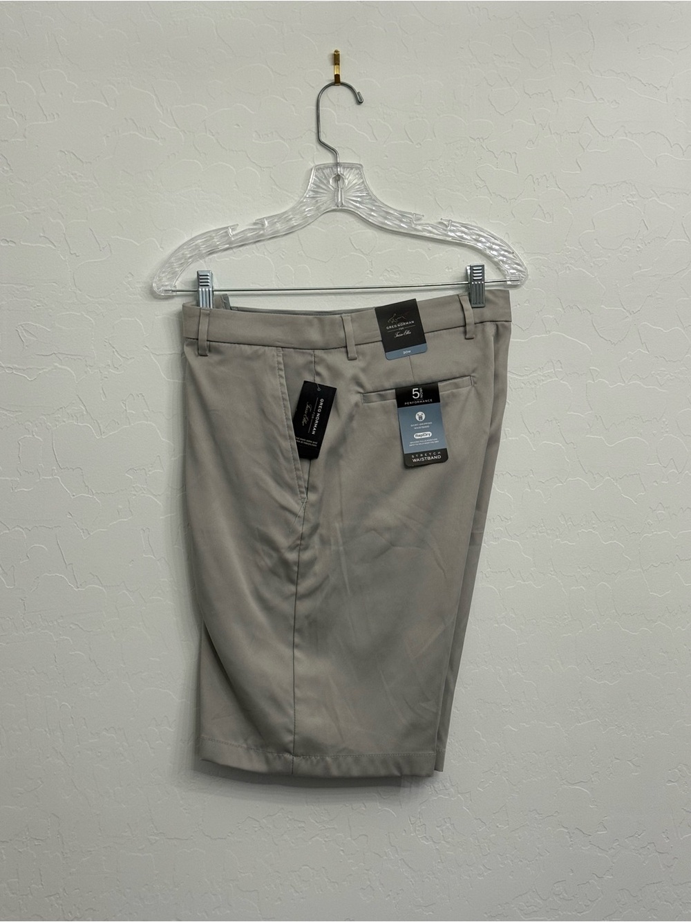 Greg Norman Collection Men’s Flat-Front Shorts in Khaki